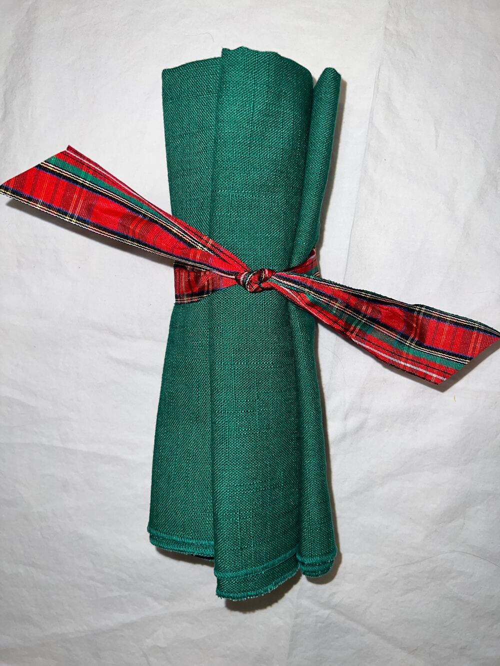 Set of 5 Green Cloth Dinner Napkins Christmas Holiday Table Linens Tartan Ribbon